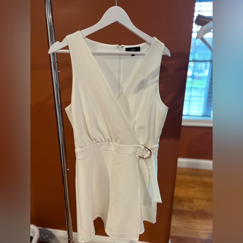 Lulu's White Sleeveless Romper